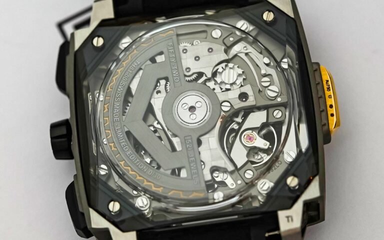 65 heures de réserve dans 2,60 mm d’épaisseur : Vaucher Manufacture Fleurier présente son calibre VMF 5500 personnalisable avec garantie 8 ans à l’EPHJ