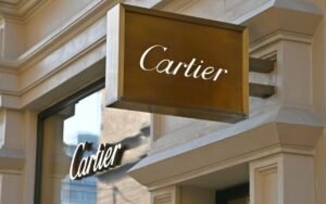Cette génération qui fait trembler Rolex en préférant massivement Cartier révèle un bouleversement majeur de l’horlogerie de luxe