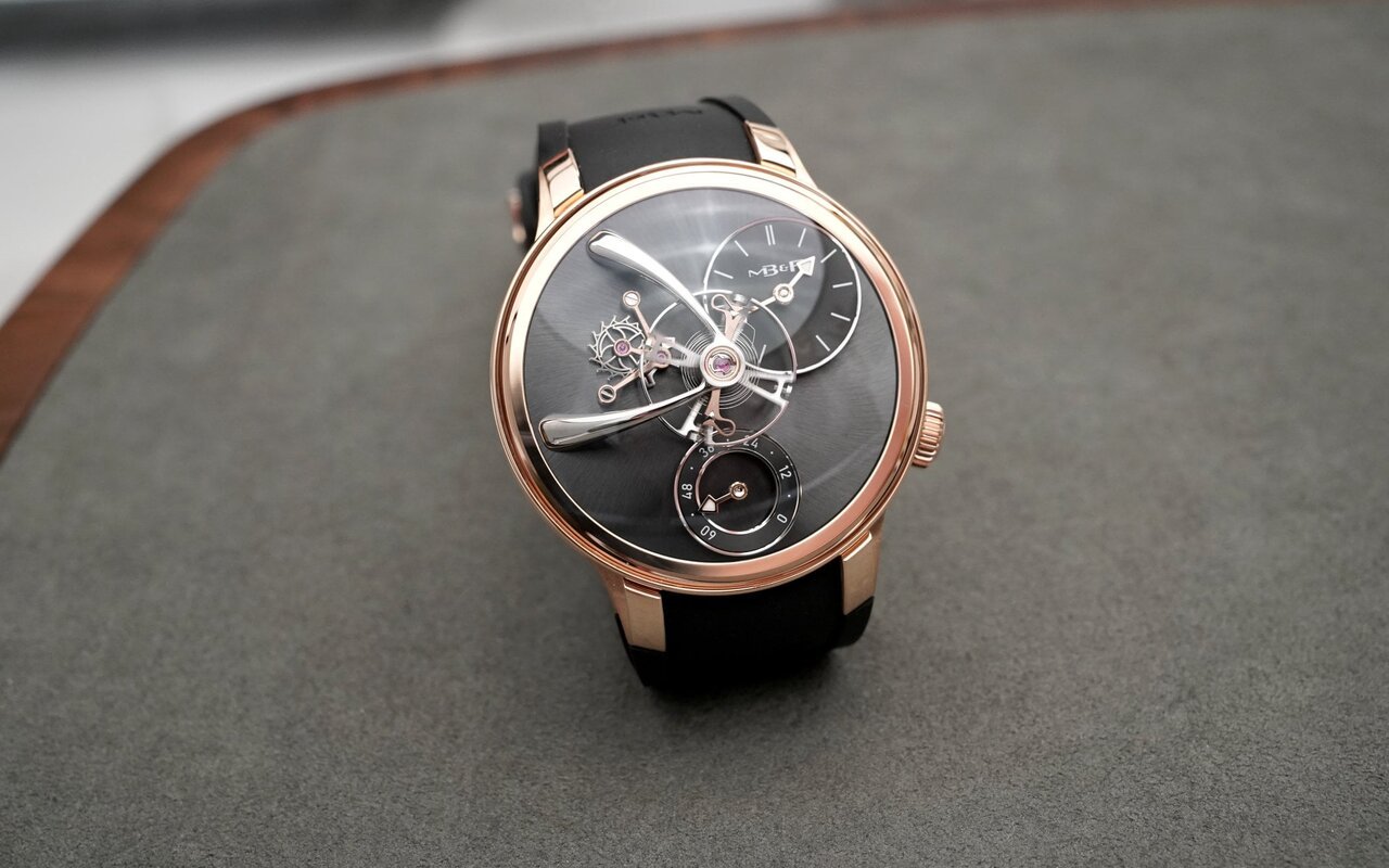 MB&F inaugure son premier lounge à Manhattan avec une LM101 EVO NYC en or rose 18K et cadran noir PVD tirée à 25 pièces, achetables uniquement sur place
