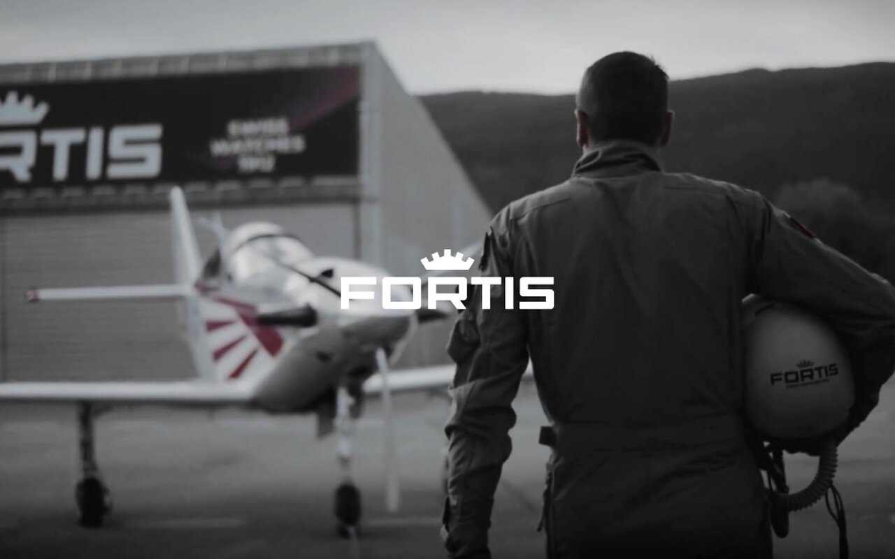 Fortis, marque horlogère suisse quasi inconnue du grand public, a réussi aujourd’hui là où tant d’autres ont échoué : placer ses montres dans l’espace