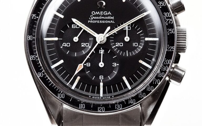 L’histoire vraie de la Omega Speedmaster : comment une montre de sport ordinaire est devenue la seule montre portée sur la Lune