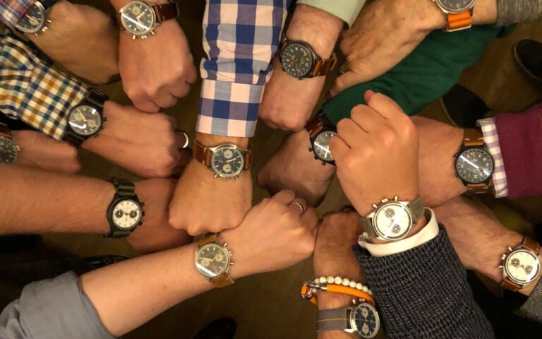 L’horlogerie de luxe suisse face à Oak and Oscar, la marque de Chicago qui impose son design américain en séries limitées