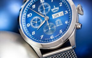 Pendant que l’horlogerie classique joue l’exclusivité absolue, Askania fait le pari inverse avec son héritage aéronautique berlinois