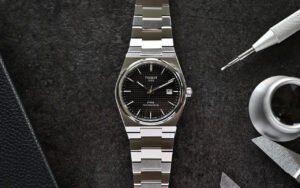 Ce que la Tissot PRX 40 mm Powermatic 80 change vraiment prouve qu’elle n’avait pas encore dit son dernier mot en horlogerie