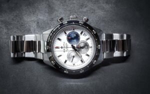 El Primero pousse la Zenith Chronomaster Sport au 1/10e de seconde, là où la plupart des chronographes de luxe n’ont jamais osé s’aventurer