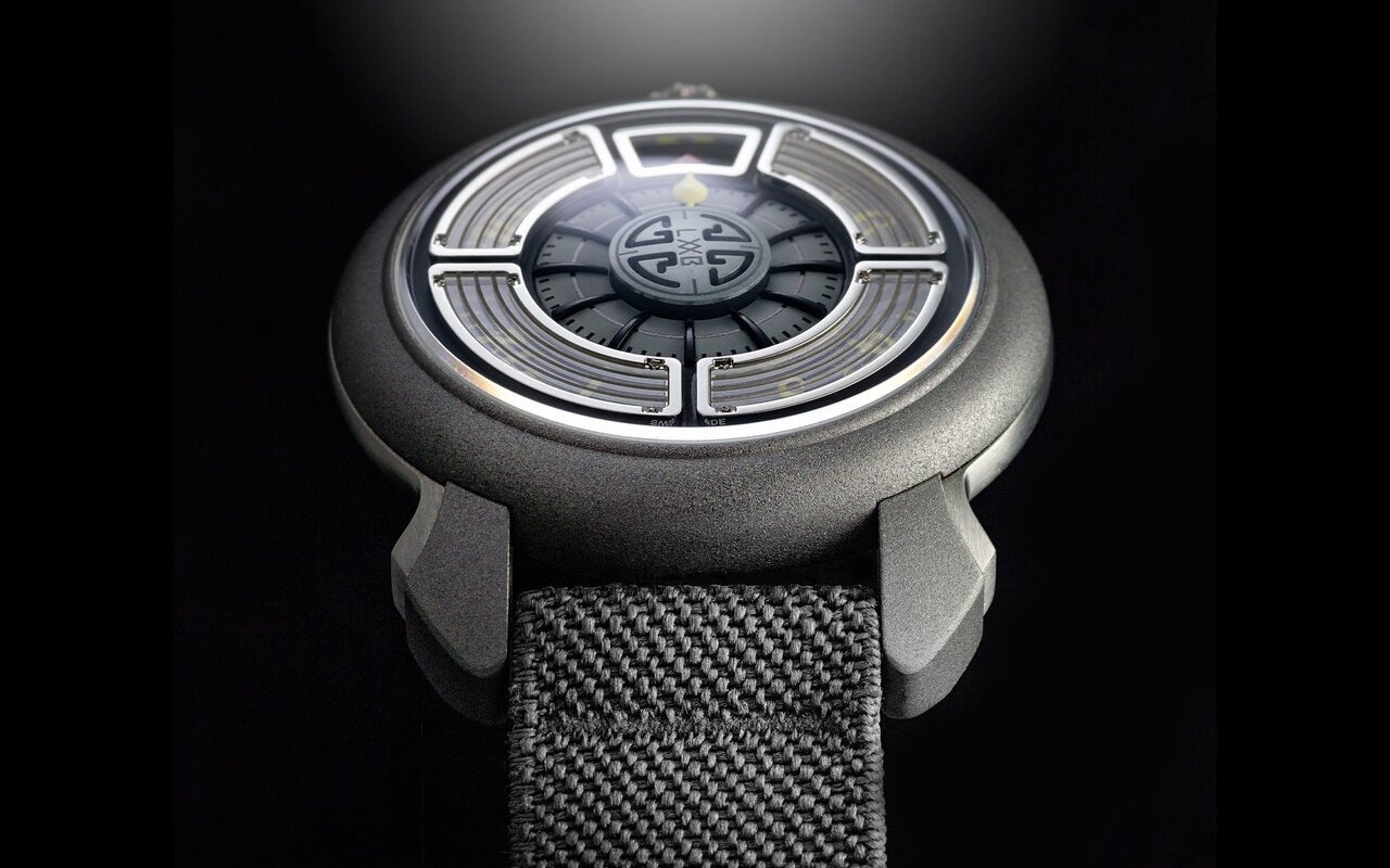 Gaga Laboratorio Labormatic Superleggero, la montre à heure sautante qui puise son ADN chez les carrossiers italiens plutôt que chez les horlogers