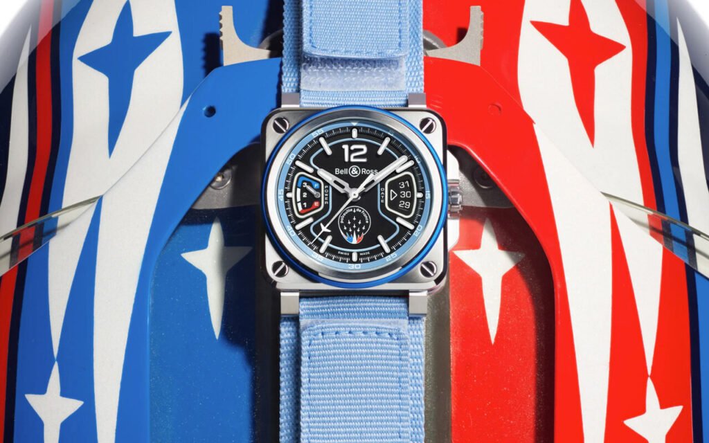La Patrouille de France inspire à Bell & Ross un chronographe BR-X3 tricolore taillé pour les pilotes de chasse, et le résultat est saisissant