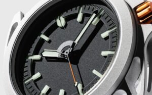 Montre d’astronaute imprimée en 3D, la Barrelhand Monolith renverse ce que l’horlogerie de luxe croyait savoir sur la fabrication haut de gamme