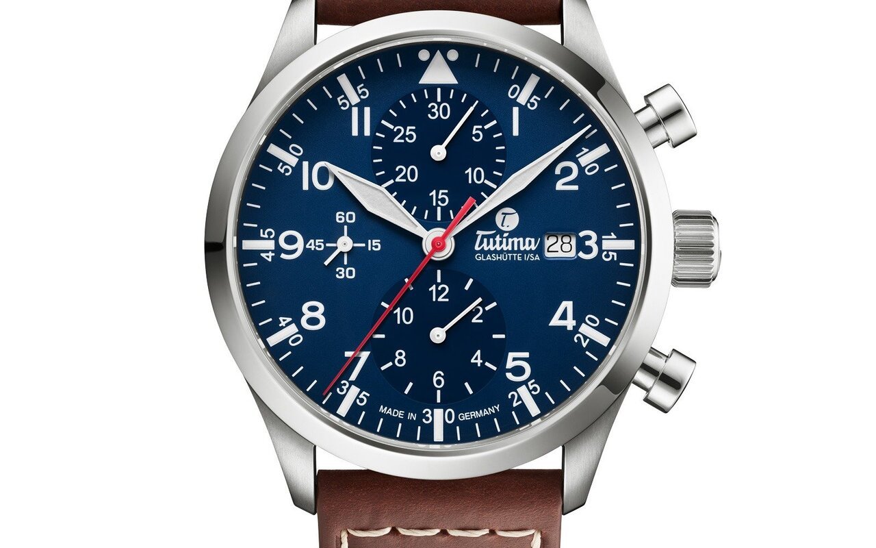 Personne n’attendait la Tutima Flieger T5 sous cette forme : la montre de pilote allemande passe au titane compact et bouleverse les amateurs d’horlogerie aéronautique