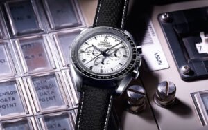 14 secondes chronométrées pendant Apollo 13 : comment la Speedmaster a valu à Omega le Silver Snoopy Award de la NASA
