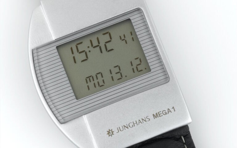 En 1990, la Junghans Mega 1 devenait la première montre-bracelet au monde à recevoir l’heure des horloges atomiques allemandes