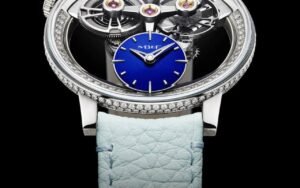 MB&F SP One Pavée : 255 diamants sertis autour d’un mouvement qui semble flotter dans l’or blanc