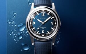 Montre de terrain française de 37 mm étanche à 150 mètres, la Baltic Hermétique Tourer démarre à 550 euros
