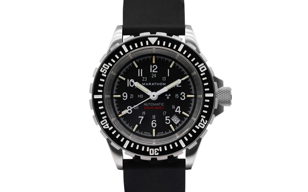 Tubes de tritium et norme militaire américaine : la Marathon GSAR, la plongeuse à 2 000 dollars des sauveteurs canadiens