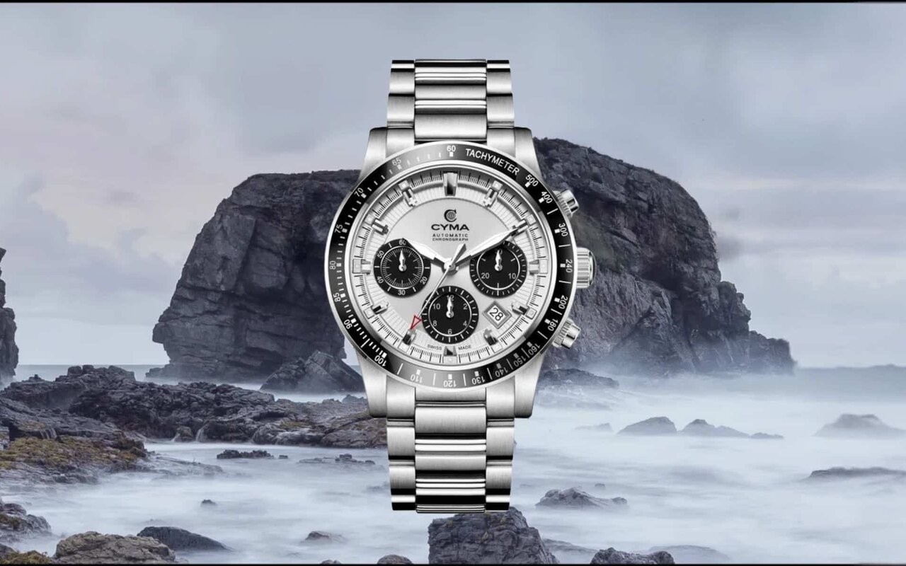 Une croix en relief sur un chronographe suisse : pourquoi le Cyma Grand Maestro Steel Cross fait ce que l’horlogerie classique s’interdisait depuis des décennies