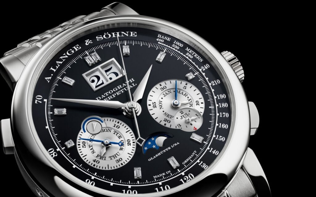 Cinquante exemplaires, un seul métal : A. Lange & Söhne pousse la Datograph Perpetual jusqu’au bracelet en platine