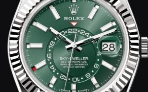 Douze guichets de mois autour du cadran et une lunette qui sert de sélecteur : la Rolex Sky-Dweller et son calendrier annuel Saros