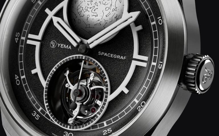 Un disque du ciel à 12 heures et un tourbillon volant à 6 heures : Yema limite sa Spacegraf en titane à 150 exemplaires