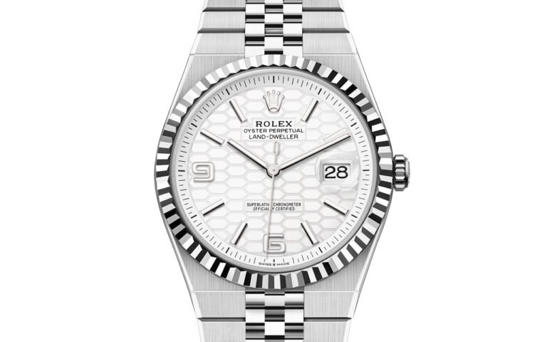 Un échappement en silicium à la place de l’ancre suisse et un calibre à 5 Hz : ce que la Rolex Land-Dweller, première nouvelle ligne Oyster Perpetual depuis 2012, a changé, dès 15 950 euros
