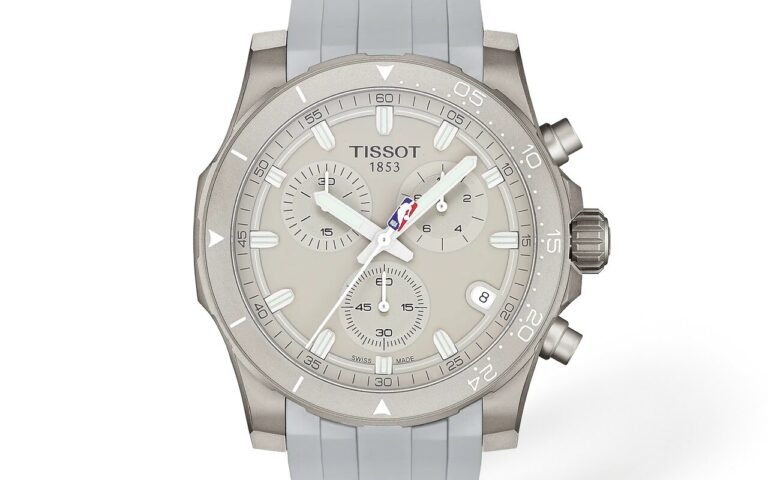 Une lunette graduée sur les 24 secondes de possession : la Tissot Supersport NBA 2026 est un chronographe à quartz de 42 mm vendu 495 euros